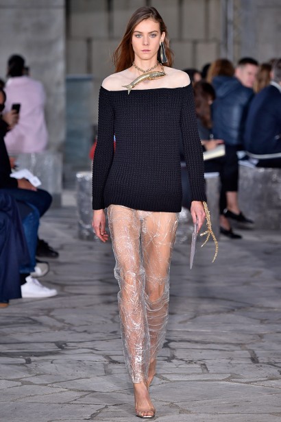 Loewe-Verao_RTW16_Paris-1