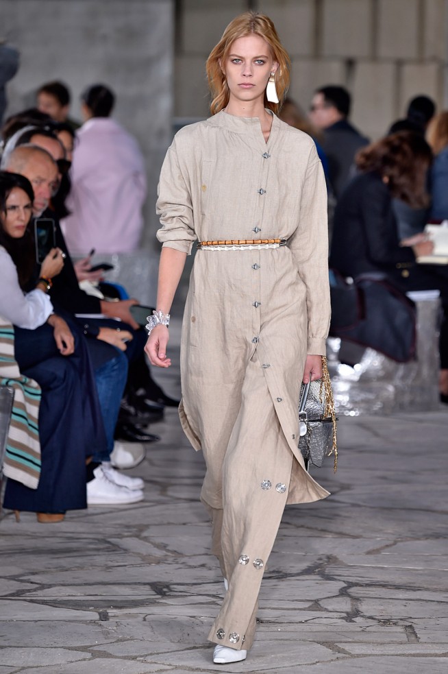 Loewe-Verao_RTW16_Paris-38
