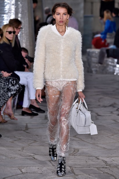 Loewe-Verao_RTW16_Paris-5