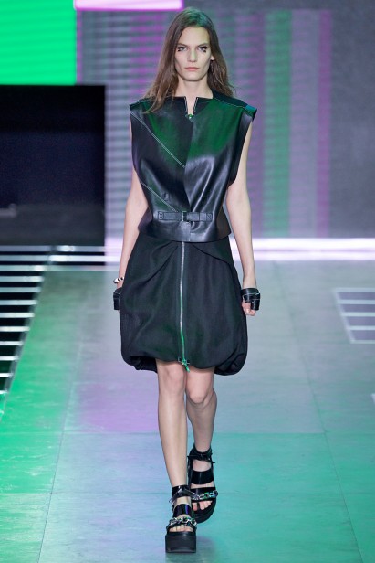 LouisVuitton-Verao_RTW16_Paris-35