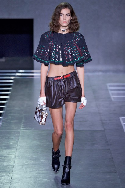 LouisVuitton-Verao_RTW16_Paris-39