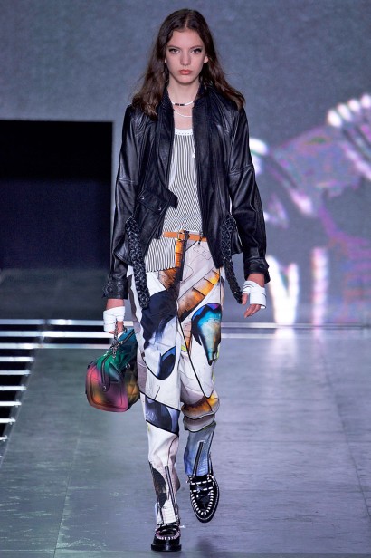 LouisVuitton-Verao_RTW16_Paris-43
