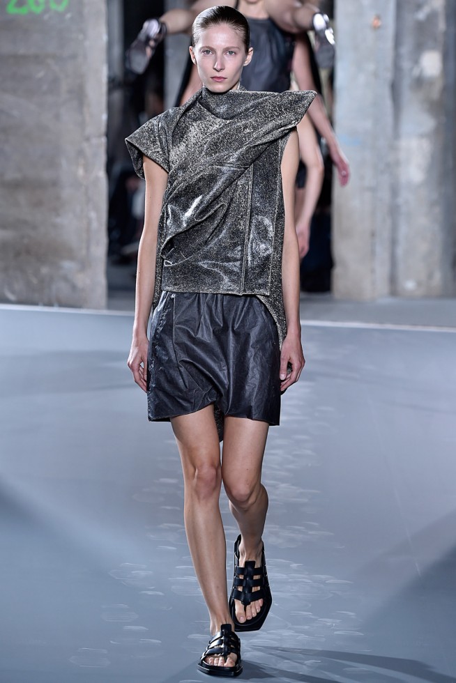 RickOwens-Verao_RTW16_Paris-27