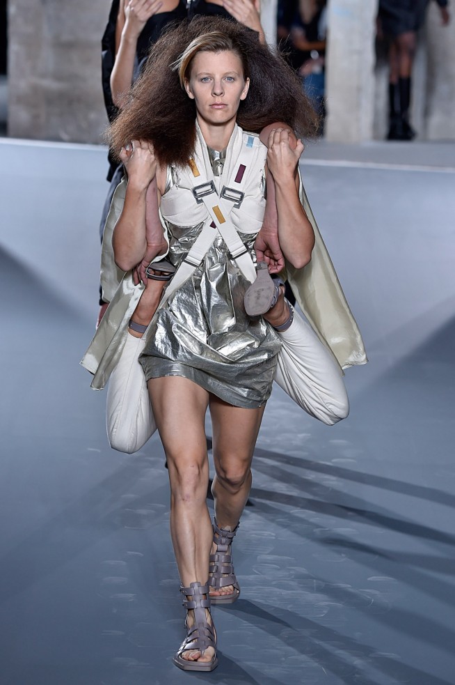RickOwens-Verao_RTW16_Paris-39