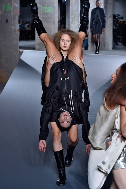 RickOwens-Verao_RTW16_Paris-40