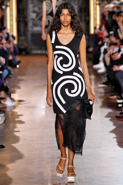StellaMcCartney-Verao_RTW16_Paris-33
