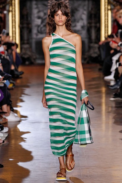 StellaMcCartney-Verao_RTW16_Paris-5