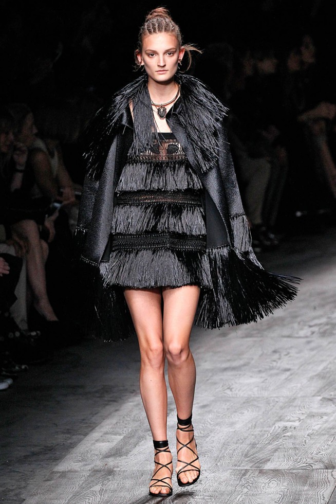 Valentino-Verao_RTW16_Paris-12