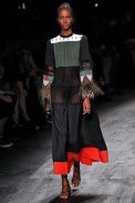 Valentino-Verao_RTW16_Paris-4
