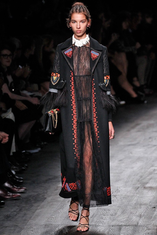 Valentino-Verao_RTW16_Paris-5