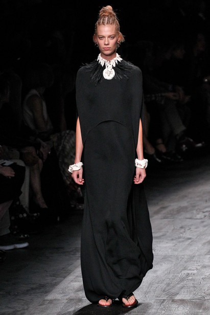 Valentino-Verao_RTW16_Paris-71
