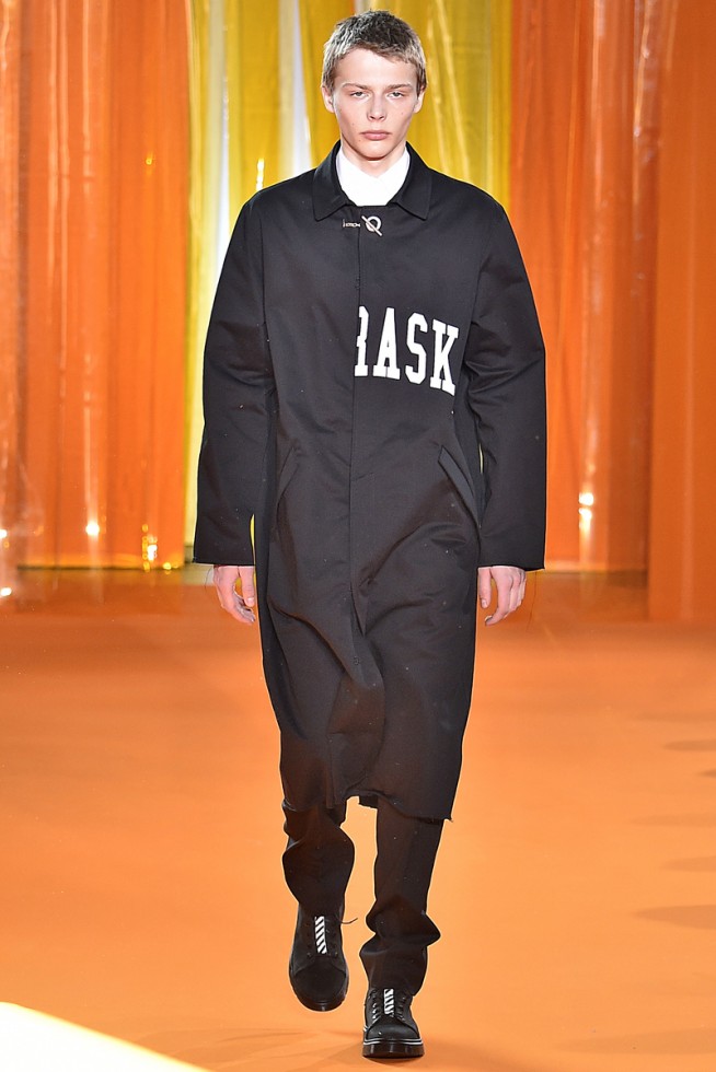 off_fw16_012