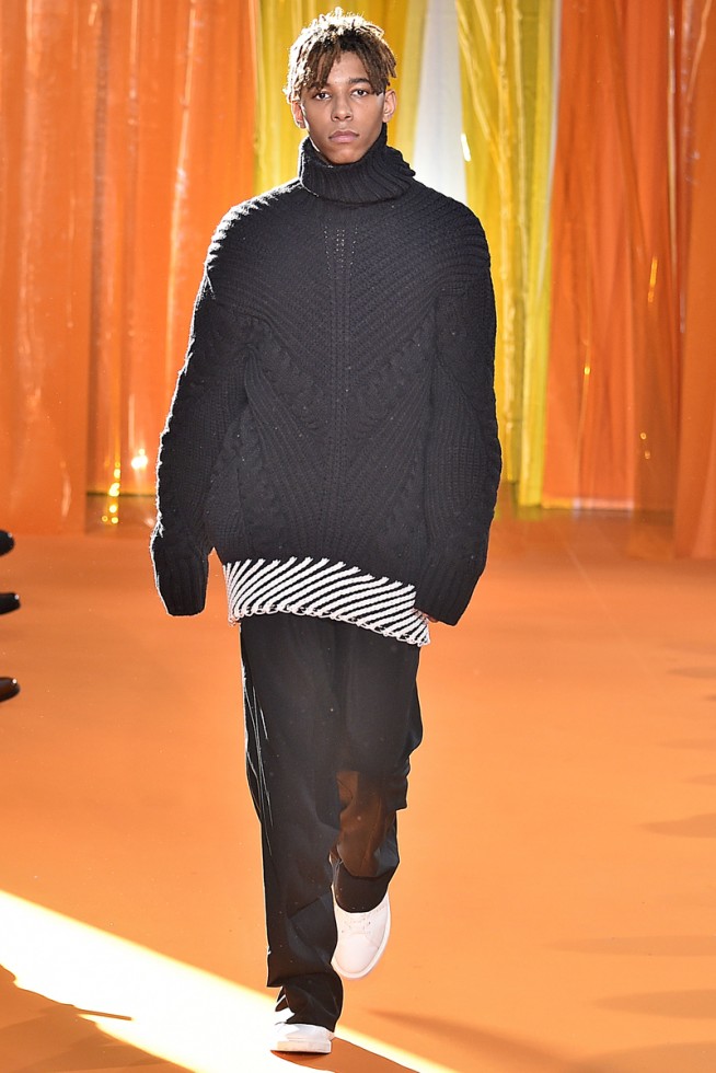 Off White