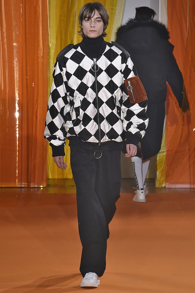 Off White