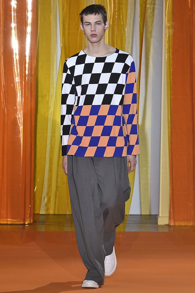 Off White