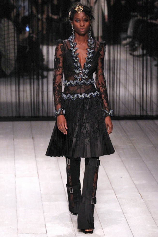 amq_fw16_054