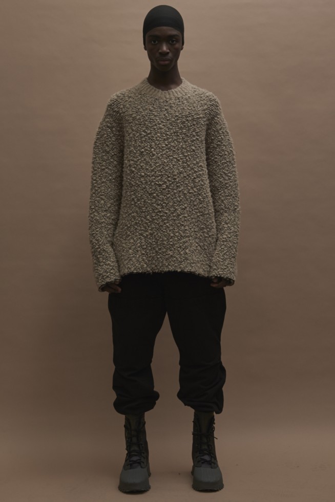 yeezy_009_aw16-b2684af78bd50251c9061bdac56e4113