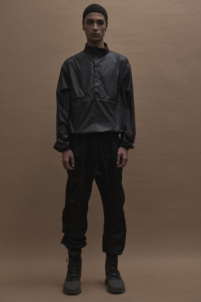 yeezy_011_aw16-17a7ef5bed8db27134de548c6cf1130a