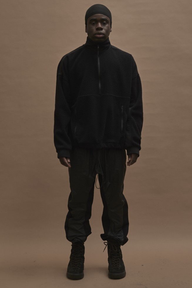 yeezy_013_aw16-948d4add449b4675d151e8c6a49e6c7f