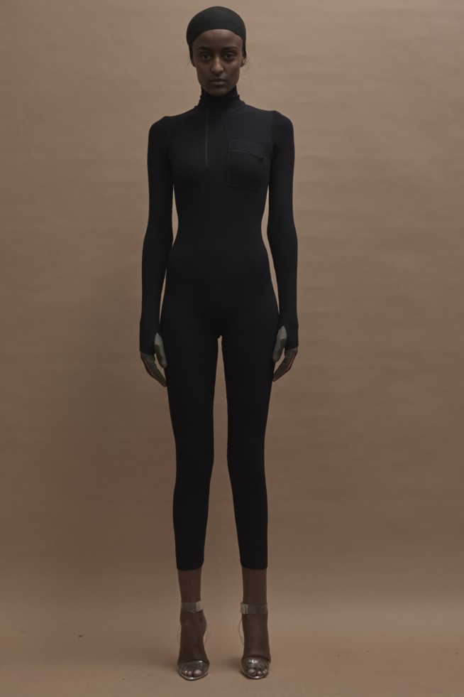 yeezy_021_aw16-d11766b4b9a4b8f804a6a9ae48c68e69