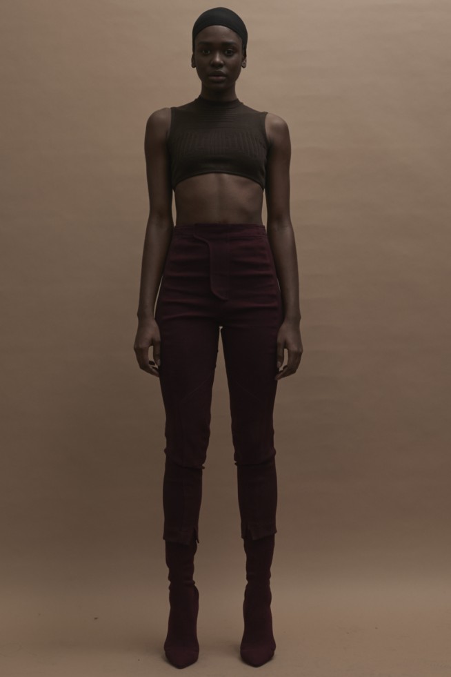 yeezy_025_aw16-baea1700bf3f1e725d18cfad73402af9