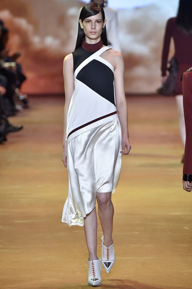 Mugler