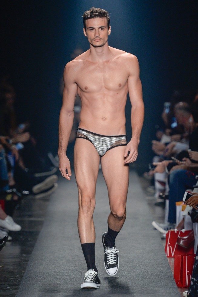 AmirSlama-Lookbook_SPFW_verao17_lookbookA_36