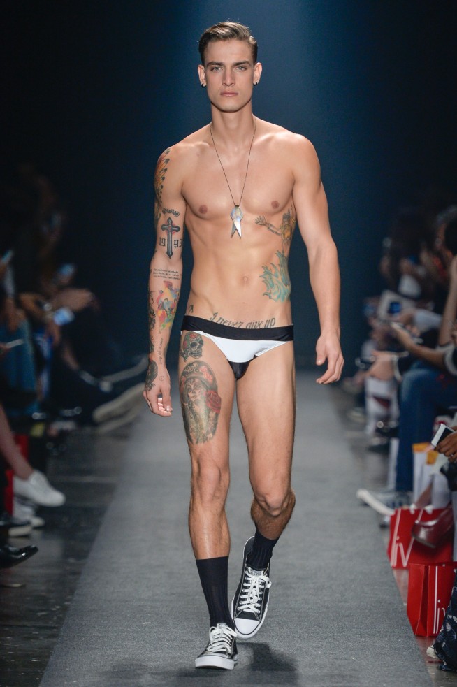 AmirSlama-Lookbook_SPFW_verao17_lookbookA_37