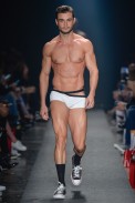 AmirSlama-Lookbook_SPFW_verao17_lookbookA_43