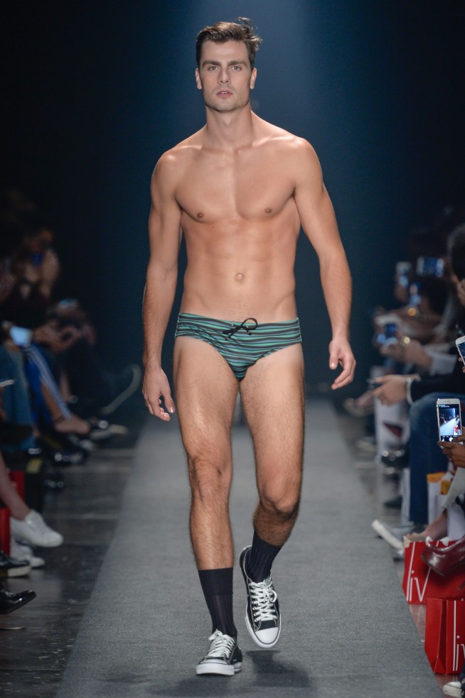 AmirSlama-Lookbook_SPFW_verao17_lookbookA_54