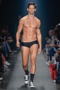 AmirSlama-Lookbook_SPFW_verao17_lookbookA_57