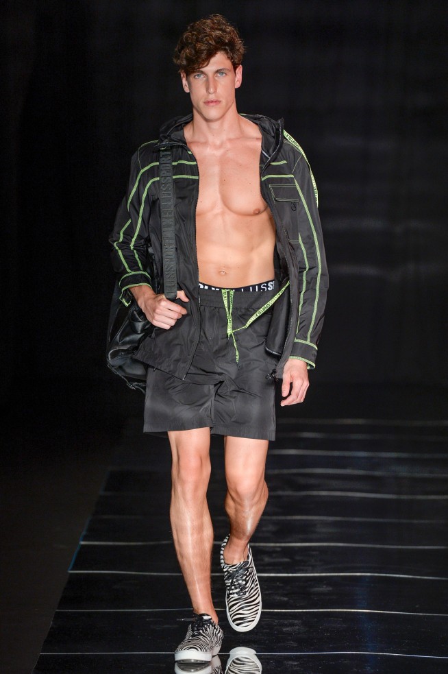 Ellus-Lookbook_SPFW_verao17_backstage_42