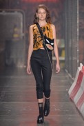 Ellus2NDFloor-Lookbook_SPFW_verao17_lookbook_17