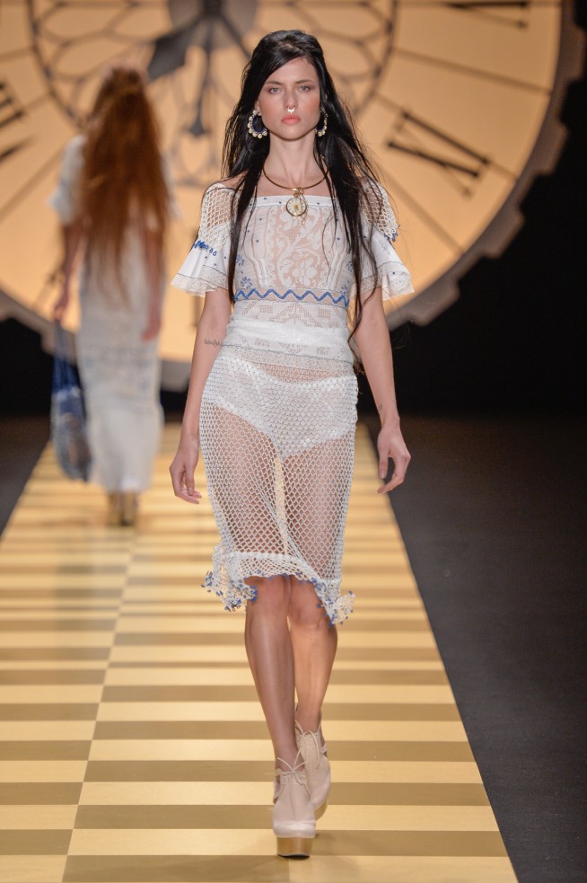 IsabelaCapeto_SPFW_verao17_lookbook_02