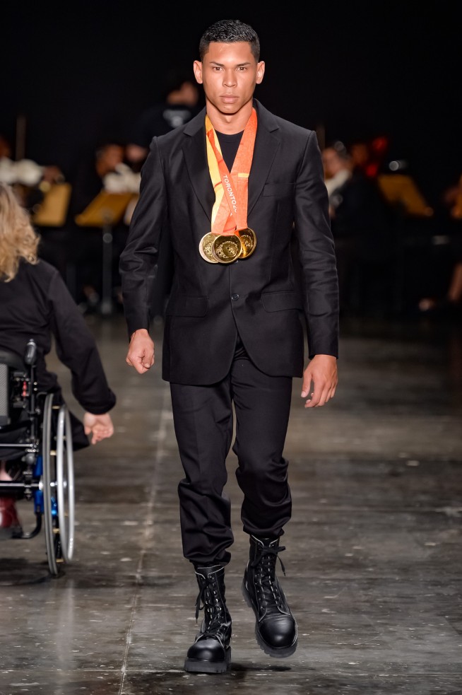 JoaoPimenta-Lookbook_SPFW_verao17_lookbookA_02