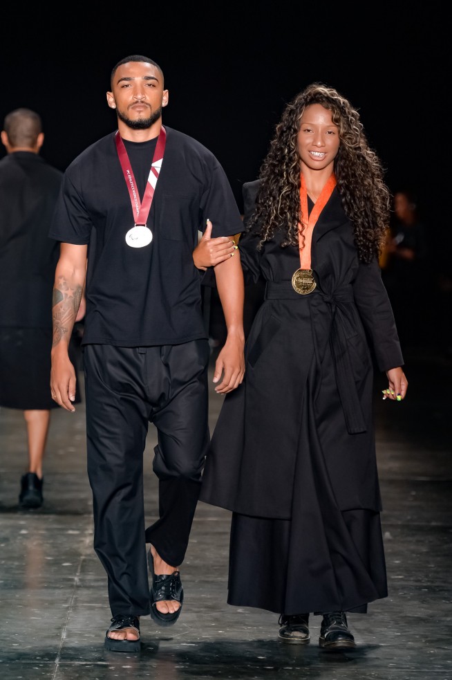 JoaoPimenta-Lookbook_SPFW_verao17_lookbookA_04