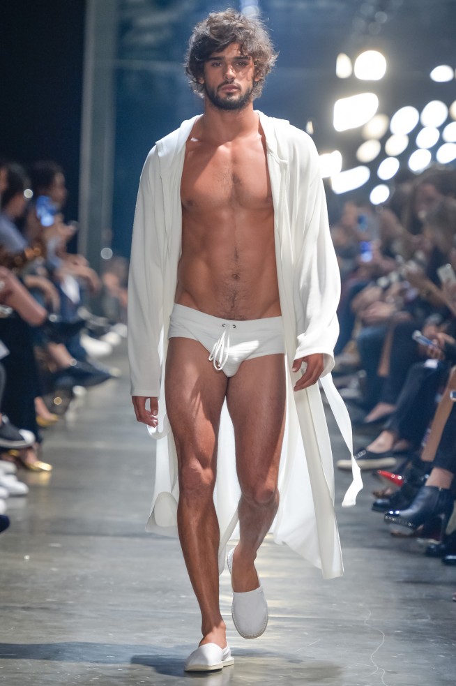 MuriloLomas-Lookbook_SPFW_verao17_lookbook_01