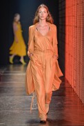 Ratier-Lookbook_SPFW_verao17_backstage_02