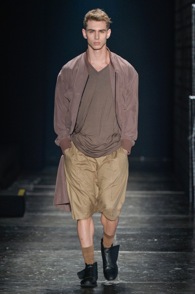 Ratier-Lookbook_SPFW_verao17_backstage_11