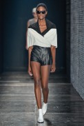 Ratier-Lookbook_SPFW_verao17_backstage_18