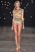 Triya-Lookbook_SPFW_verao17_lookbook_01