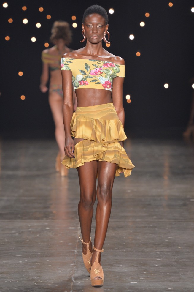 Triya-Lookbook_SPFW_verao17_lookbook_03