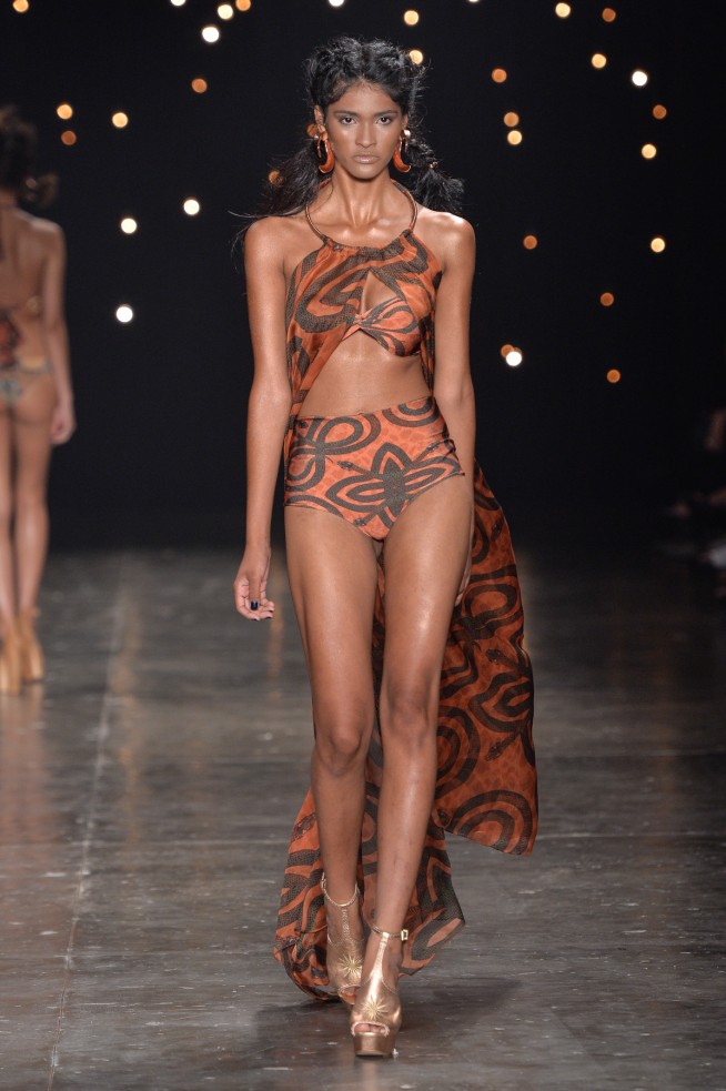 Triya-Lookbook_SPFW_verao17_lookbook_08