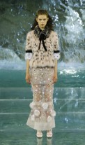 11_FENDI_HAUTE-FOURRURE_AW_1617-413x700