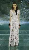 13_FENDI_HAUTE-FOURRURE_AW_1617-413x700