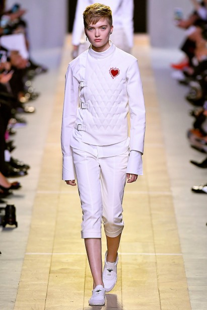 DIOR