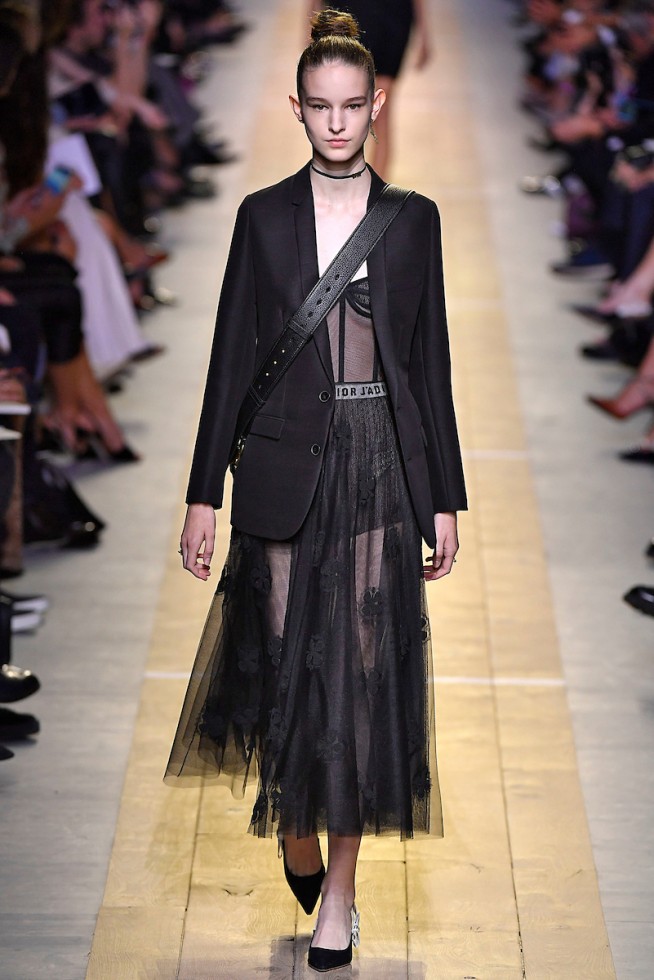 DIOR