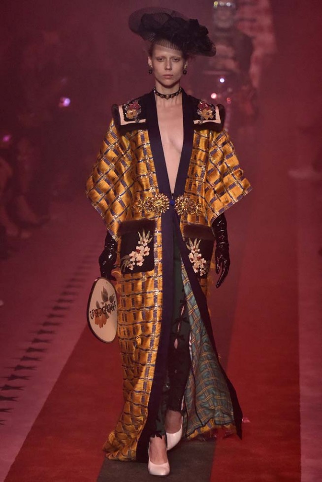 Gucci  Milan RTW Spring Summer 2017 September 2016