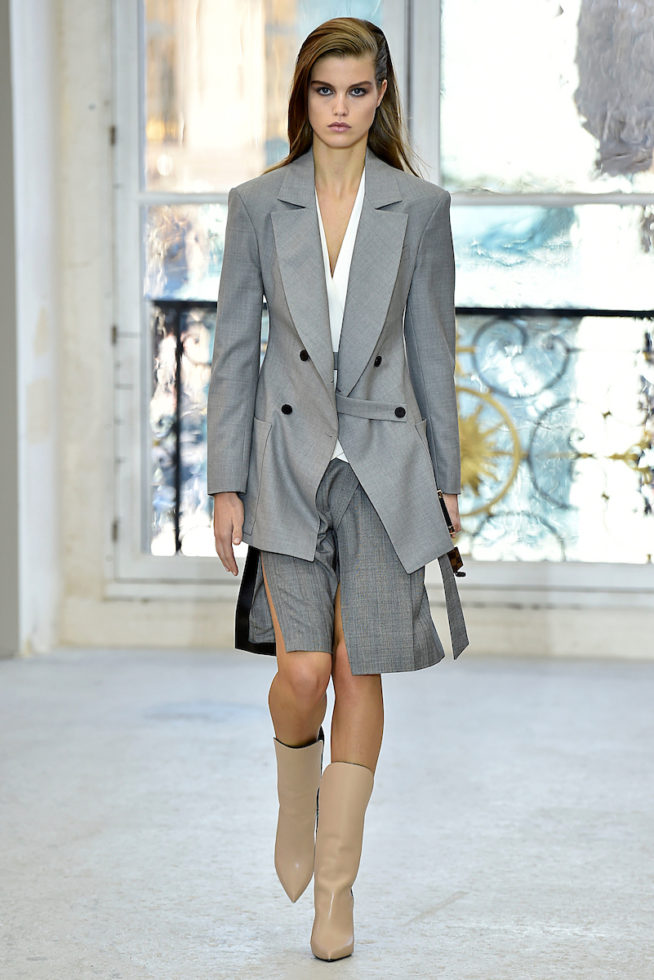 Louis Vuitton Paris RTW  Spring Summer 2017 October 2016