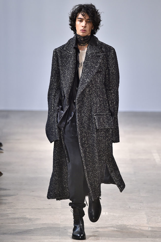 Ann Demeulemeester Paris Menswear Fall Winter 2017 January 2017
